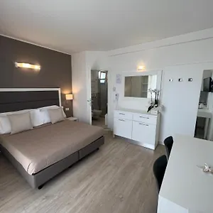 hotel-ardea.emilia-romagnahotels.net/